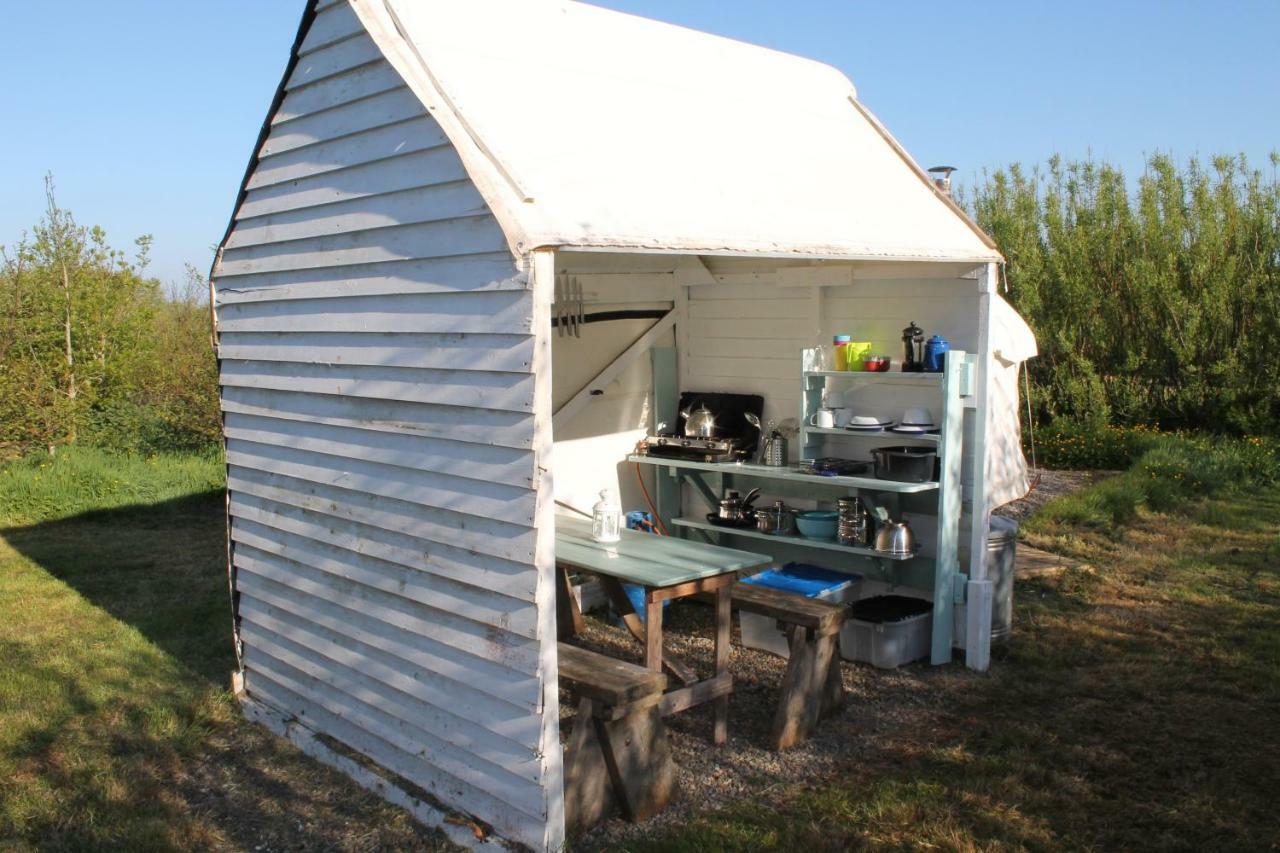 Mill Haven Place Glamping-Yurt 1 Talbenny Ngoại thất bức ảnh